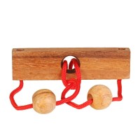 DŘEVĚNÝ HLAVOLAM KAPŘÍ OČI - STRING PUZZLE